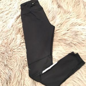 Old Navy Active leggings
